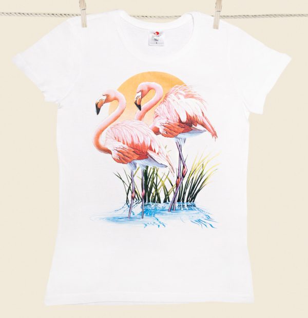 donna t-shirt bianca con stampa fenicottero