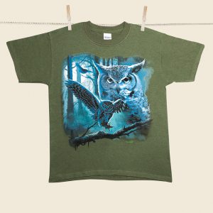 t-shirt bambino verde con disegno gufo nella notte